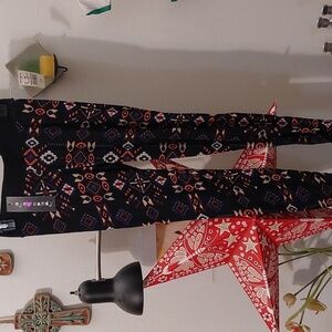 Soft and stretchy print leggings